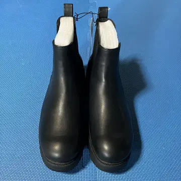 새상품 GU 청키 밑창 사이드 고어 부츠 27cm