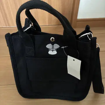 블랙 캔버스 숄더백