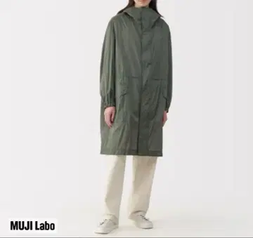 MUJI Labo 경량 발수 나일론 후드 부착 코트