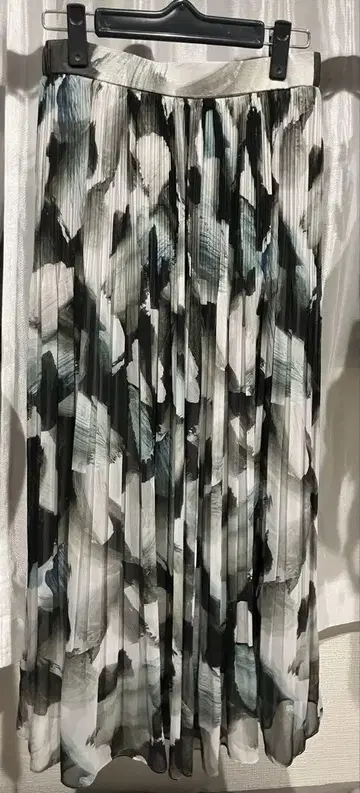 FRAY I.D 스커트