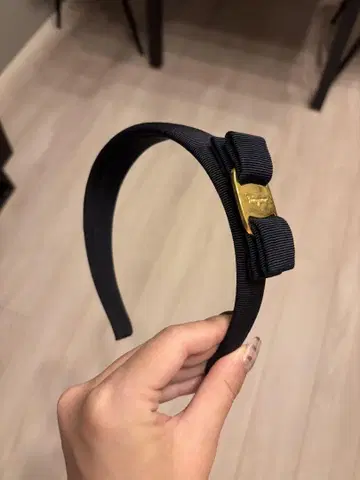 FERRAGAMO 머리띠