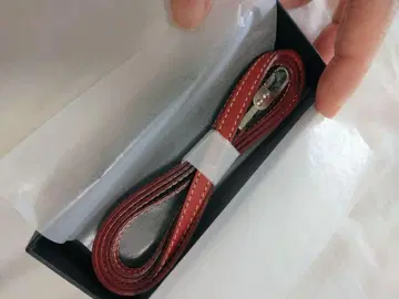 소메스 안장 넥스트랩 미사용 새상품