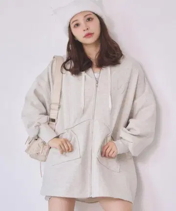빅 실루엣 후드티
