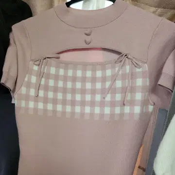 HONEY MEW 옅은 핑크 XS 반팔 니트