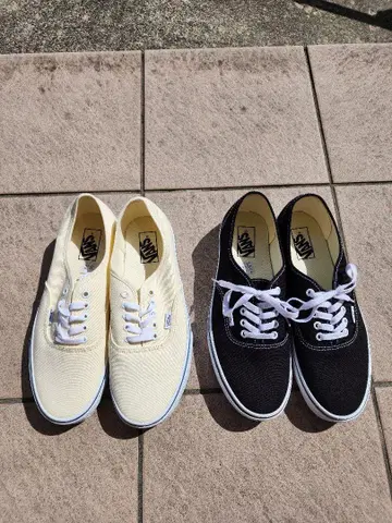 [ 미사용 새상품 ] VANS 오센틱 아이보리 블랙 2족 세트