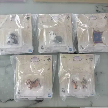제일복권 디즈니 프린세스 미니 피규어 참 전 5종 컴프