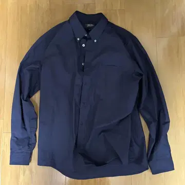 A.P.C. 네이비 버튼 다운 셔츠 네이비