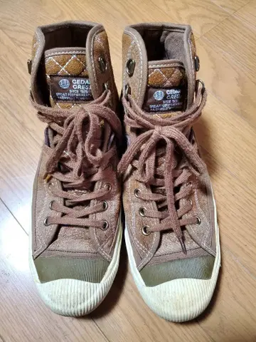CEDAR CREST 브라운 스니커즈