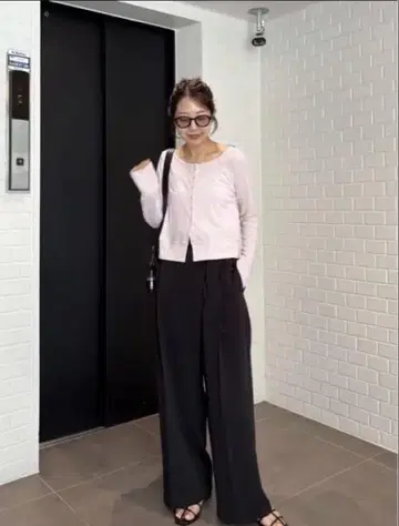 [ 새상품 ] CAPRICIEUX LE'MAGE 컴팩트 가디건 핑크