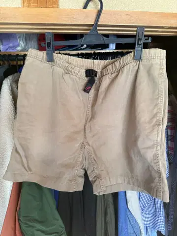 그라미치 L 베이지 숏팬츠