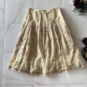 ballsey 레이스 자수 스커트