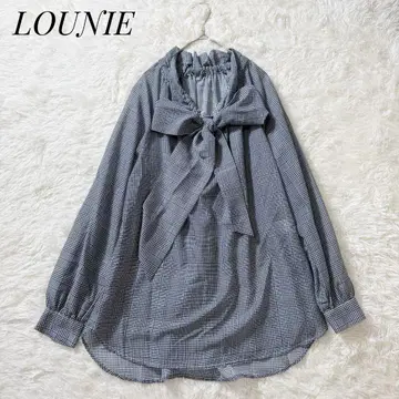 새상품급 LOUNIE 체크 무늬 프린트 보타이 블라우스 리본