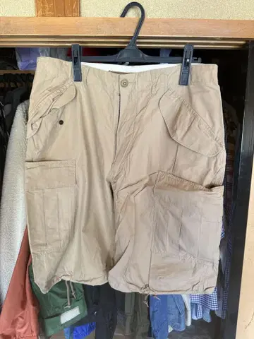 BEAMS PLUS XL 베이지 카고 숏팬츠