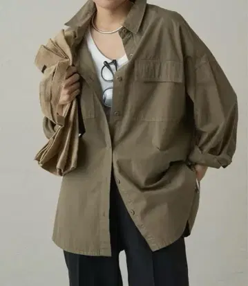 LOUNGEDRESS 밀리터리 셔츠