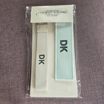 SEVENTEEN DK 도겸 와펜 배지 & 스트랩 세트