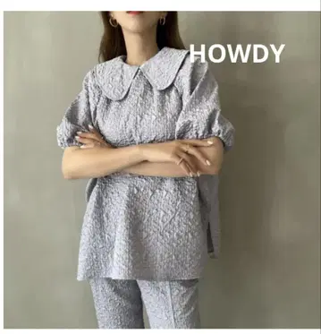 emboss eri blouse HOWDY 하우디