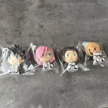 애니메이션 캐릭터 미니 피규어 4체 세트