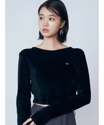 EMODA 에모다 시어 벨로아 플레이트 상의 숏 기장