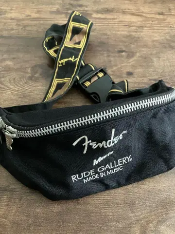 Fender Rude Gallery 바디백