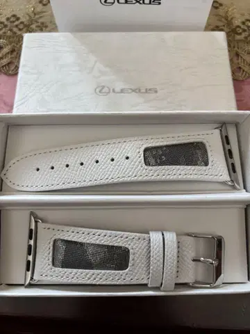 렉서스 애플 워치 가죽 밴드 화이트 45mm용
