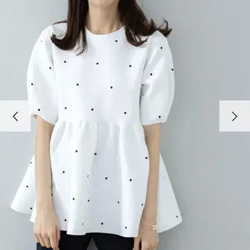 아메노치하레 도트 페플럼 니트 튜닉