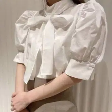 스나이델 퍼프 슬리브 리본 셔츠 블라우스