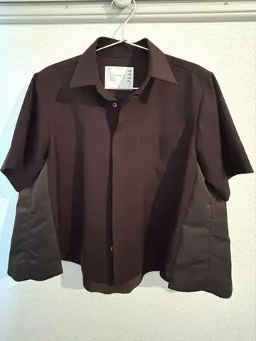 [ sacai ] 2025 최신 숏 슬리브 셔츠