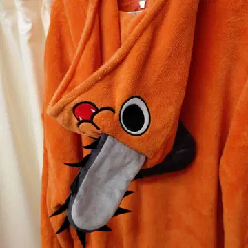체인소맨 오렌지 컬러 캐릭터 후드 부착 보아 후드티