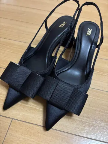 [ ZARA ] 리본 포함 블록 힐 슬링백 슈즈/펌프스/36