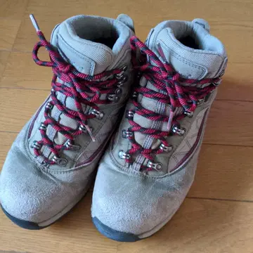 berghaus GORE-TEX 등산화 베이지