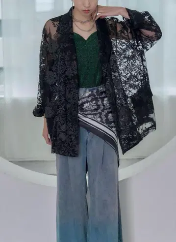HARE 빈티지 자수 자켓