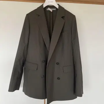 theory luxe 카키 더블 자켓