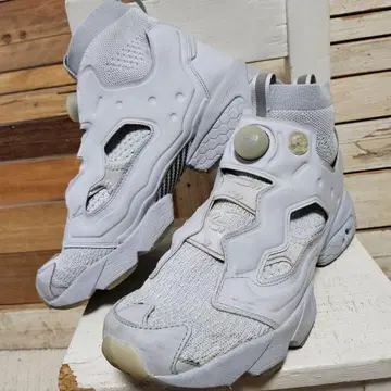 리복 인스타펌프 퓨리 OG UL 스니커즈 그레이