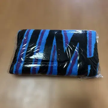 WANIMA 파랑 블랙 타월