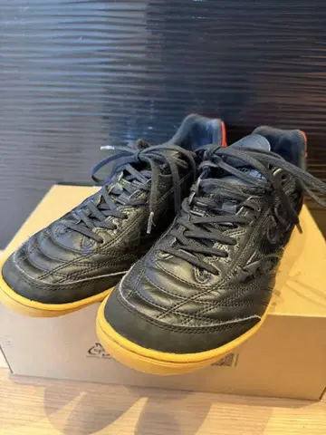 미즈노 Mizuno MONARCIDA NEO 풋살화 25cm