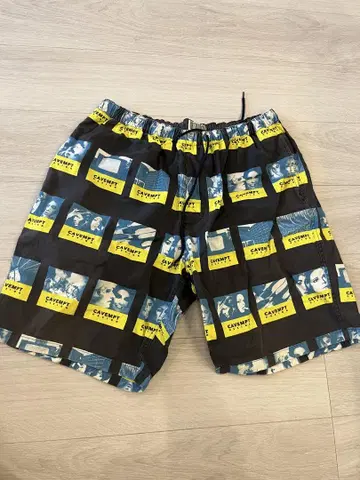 C.E cav empt DESIGN BLOCK SHORTS XL