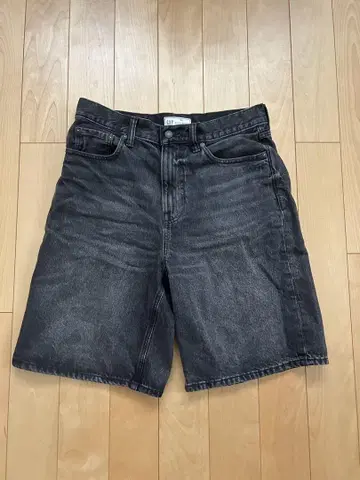 GAP BAGGY SHORT 30