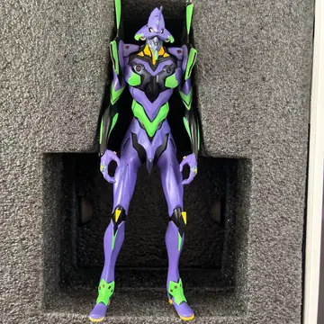 에반게리온 초호기 피규어