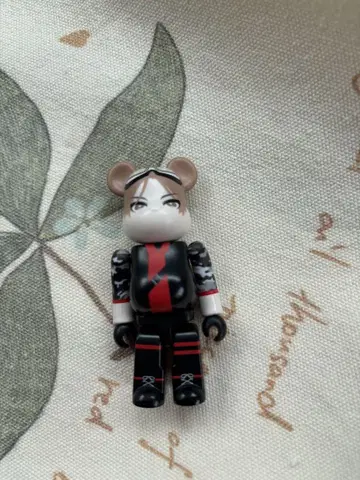 BE@RBRICK LEO 100% 야마다 료스케 솔로 콘서트 RED