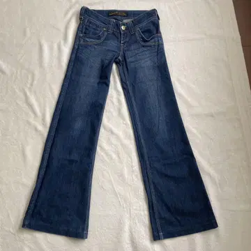 Levi's 부츠컷 데님 다크 블루