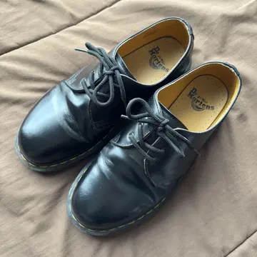 Dr. Martens/닥터마틴 3홀 신발