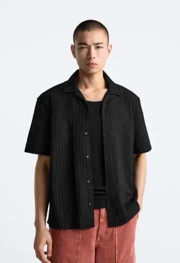 Zara 남성용 스트라이프 반팔 셔츠 M 블랙