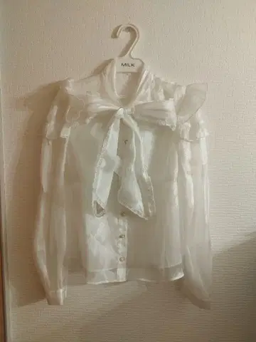 Ank Rouge 리본 타이 블라우스 화이트 미사용 새상품 M