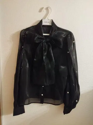 Ank Rouge 리본 타이 펄 블라우스 블랙 미사용 새상품 M