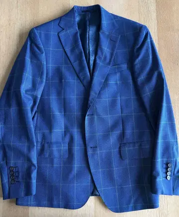 새상품급 Artigiani 자켓