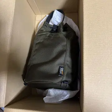 KAWANISHI KABAN bov 코듀라 카키