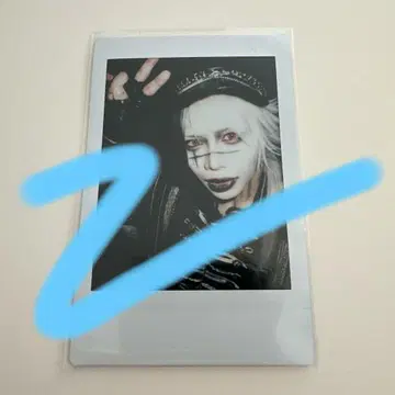 0.1g의 오산 미도리카와 유우 폴라로이드