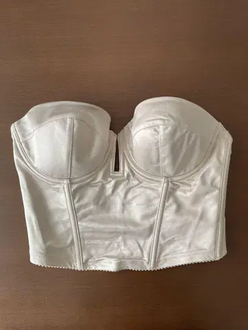 아이보리 코르셋 스타일 브라이덜 이너
