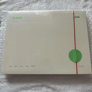 TXT H:OUR 사진집