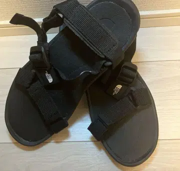 The North Face 노스 페이스 울트라 스트레이텀 블랙